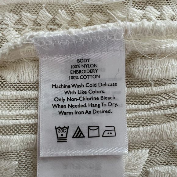 Eddie Bauer Shirt Women Small Cream Sheer Lace Top Embroidered Mesh Feminine - Picture 8 of 8